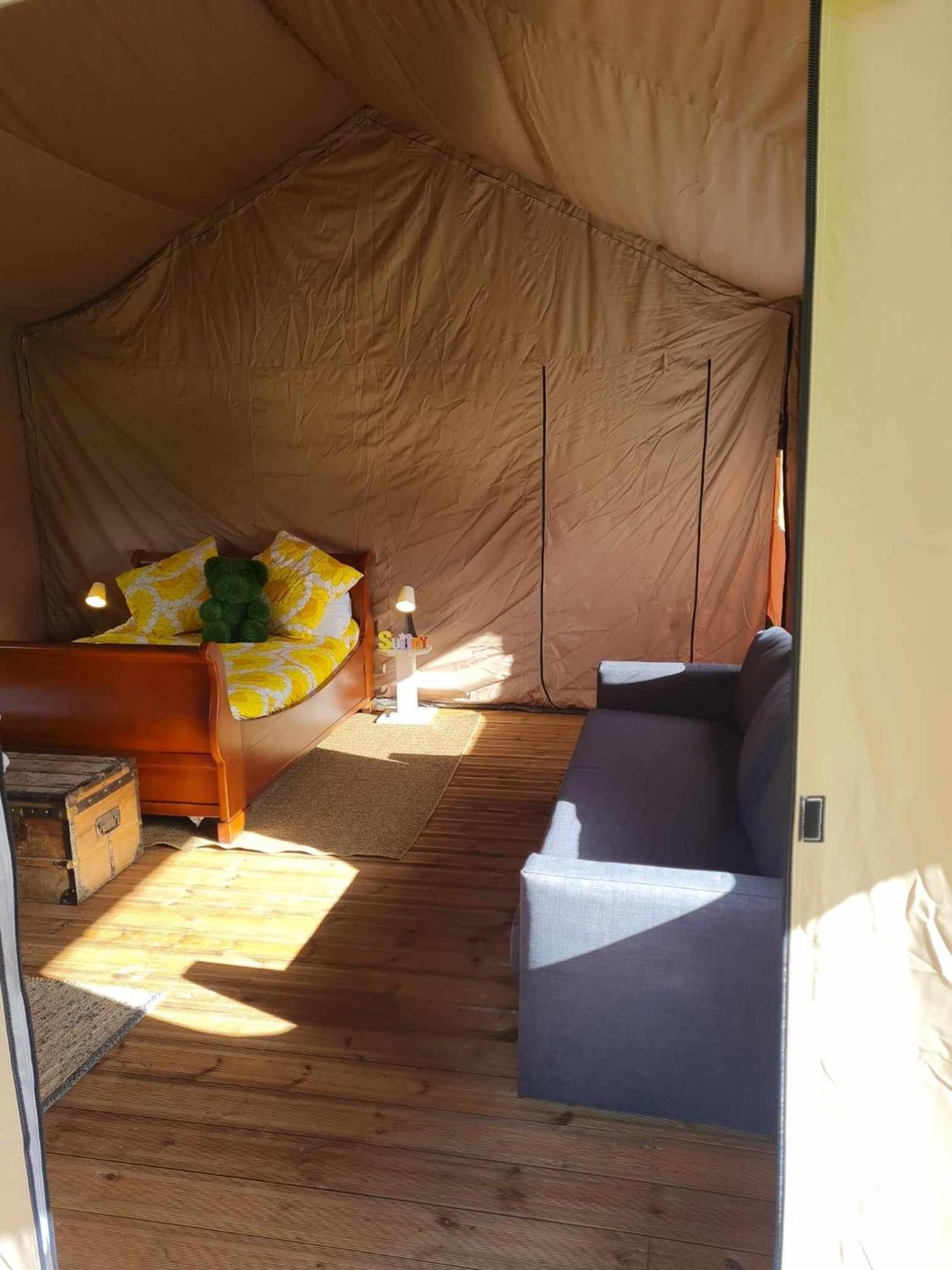 Camping De La Touche Ligueil Экстерьер фото